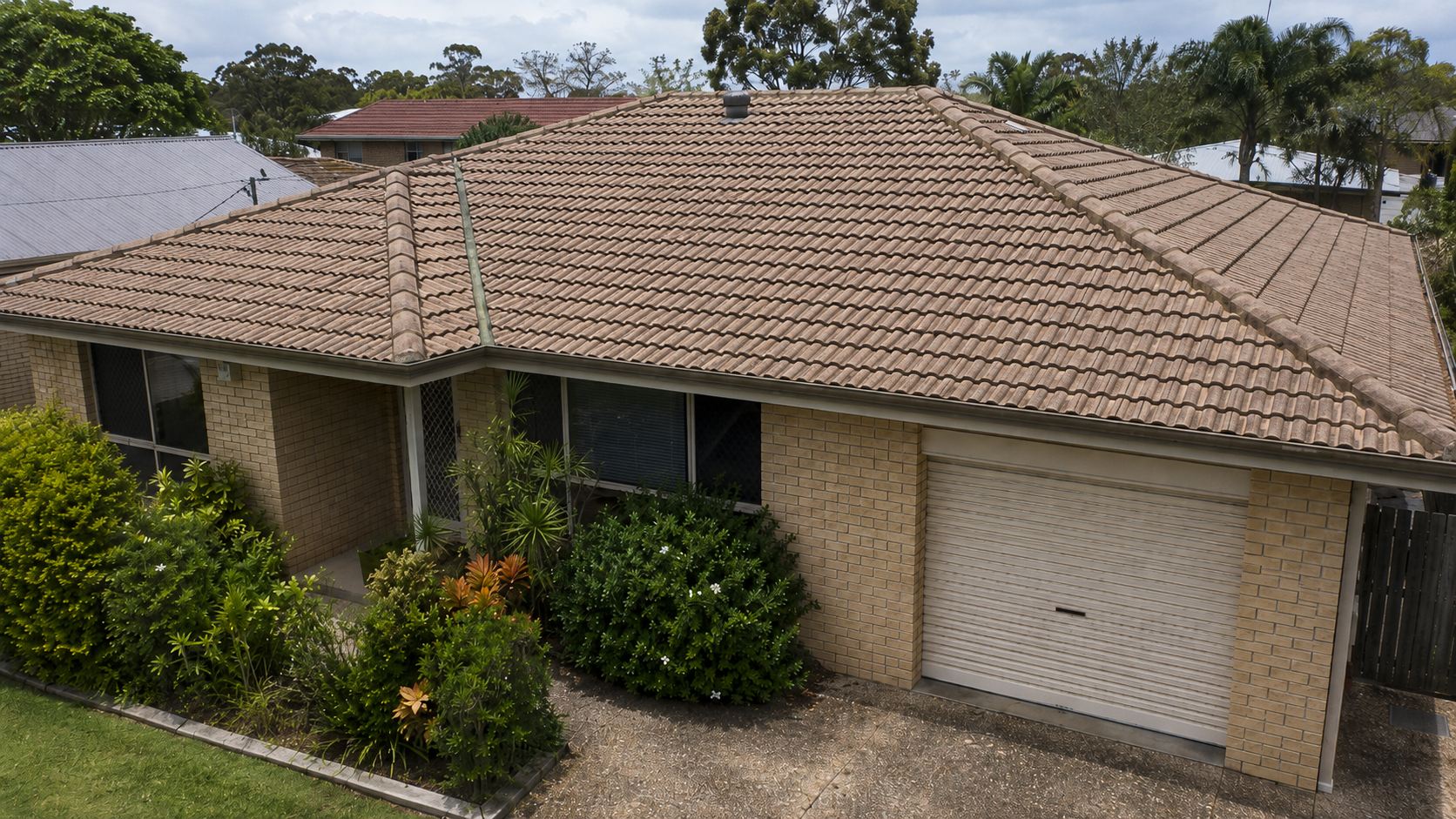 Metal roof surface